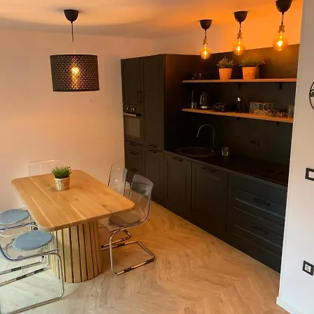 Pine Tree House * Gozd Martuljek