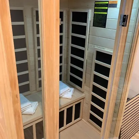 Pine Tree House * ゴズ・マルチュリェク