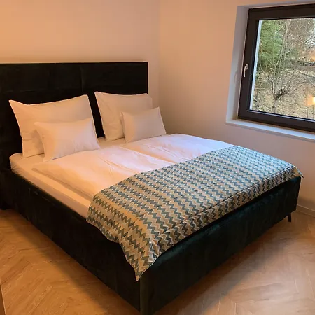 Pine Tree House Apartamento *
