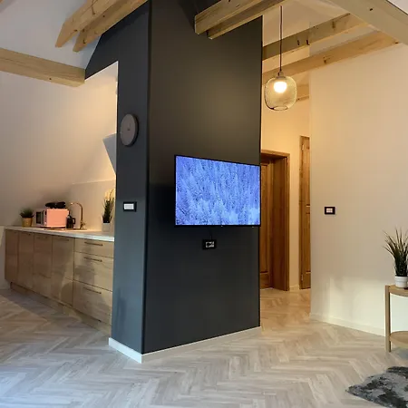 Pine Tree House Apartamento Gozd Martuljek