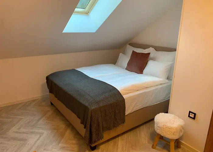 Pine Tree House Apartament