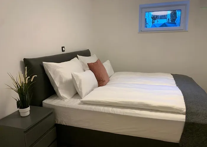 Pine Tree House Apartament *