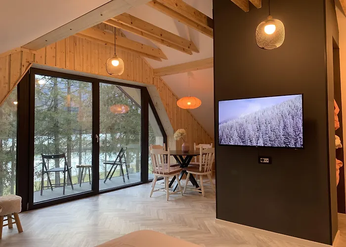 Apartment Pine Tree House