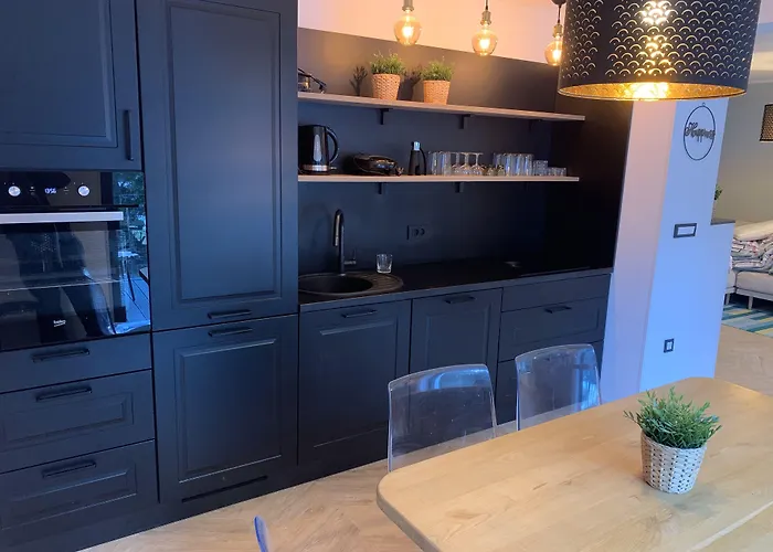 Pine Tree House Gozd Martuljek