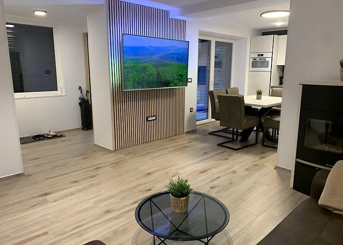 Pine Tree House Apartment Gozd Martuljek